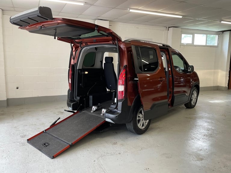 PEUGEOT RIFTER 1.5 WAV wheelchair accessible vehicle 2021