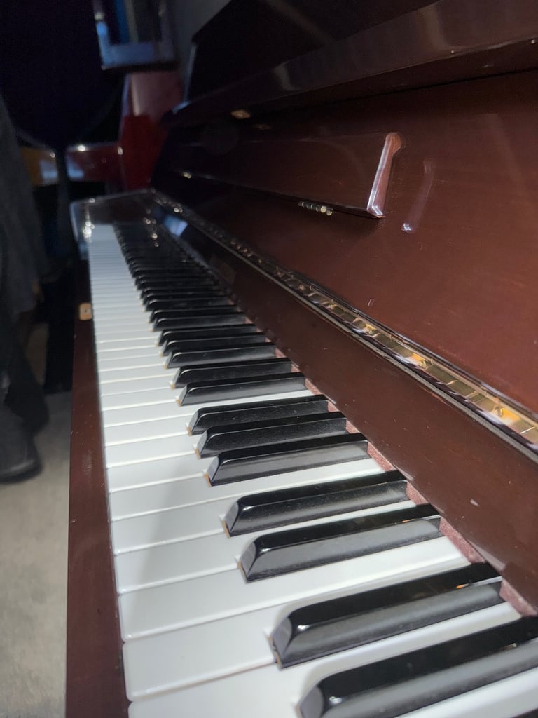 Waldstein Free Delivery Free Stool Tuned 