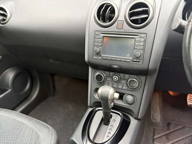 2013 Nissan Qashqai 1.6 Qashqai 360 CVT 5dr SUV Petrol Automatic