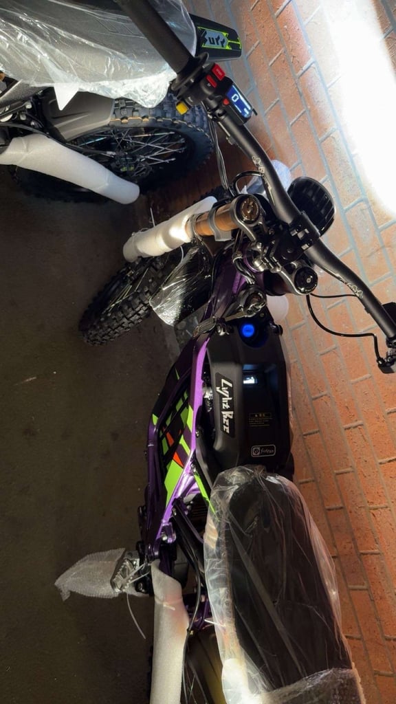 2025 surron light bee brand new