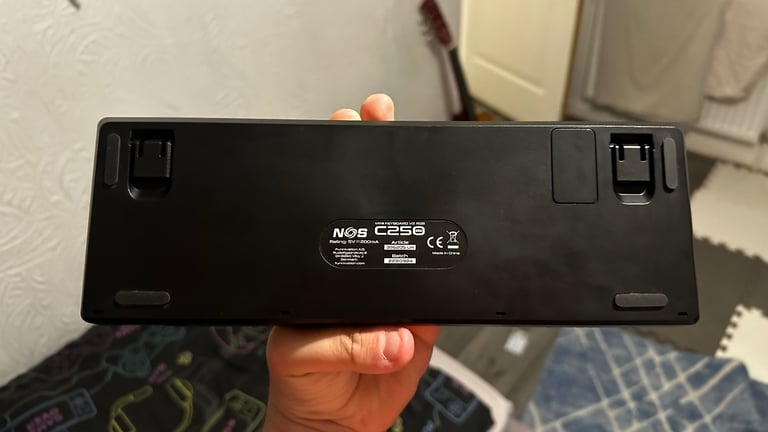 Gaming aoc monitor27 inch  with keyboard and mouse 