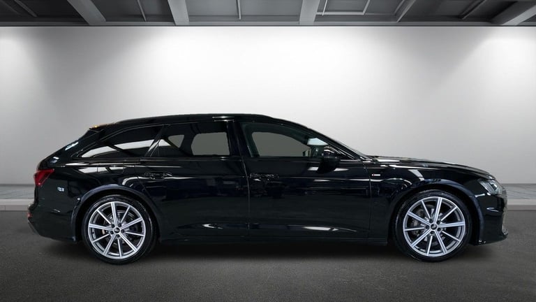 2022 Audi A6 Avant 2.0 TDI 40 Black Edition Estate 5dr Diesel S Tronic quattro Euro 6 (s/s) (2 Es...