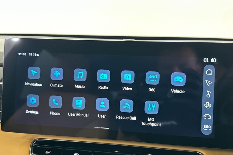 2024 MG MG HS 106290 Hatchback Petrol Manual