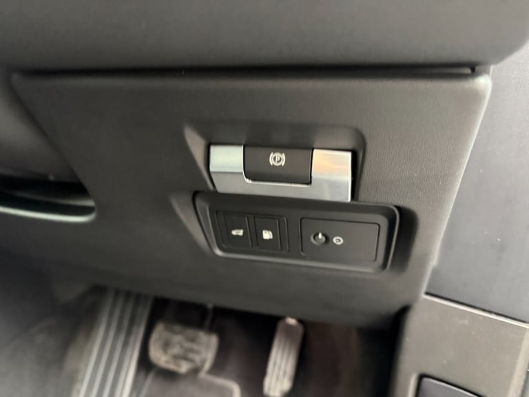 2021 Land Rover Range Rover Evoque 1.5 P300e SE 5dr Auto Hatchback Petrol Parallel PHEV Automatic