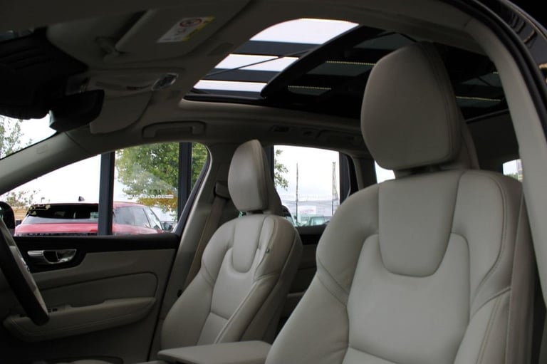 2021 Volvo XC60 2.0 B5 MHEV Momentum SUV 5dr Petrol Hybrid Auto AWD Euro 6 (s/s) (250 ps) ESTATE ...