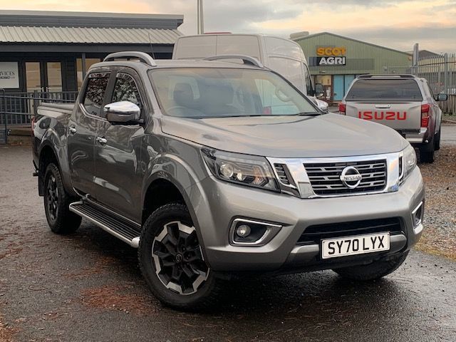  Nissan Navara Double Cab Pick Up Tekna 2.3dCi 190 TT 4WD Diesel