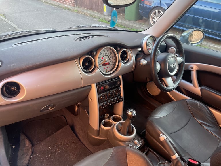 Mini, HATCHBACK, Hatchback, 2005, Manual, 1598 (cc), 3 doors