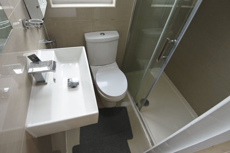 *INC ALL BILLS* Modern compact studio flat to rent in Willesden Green