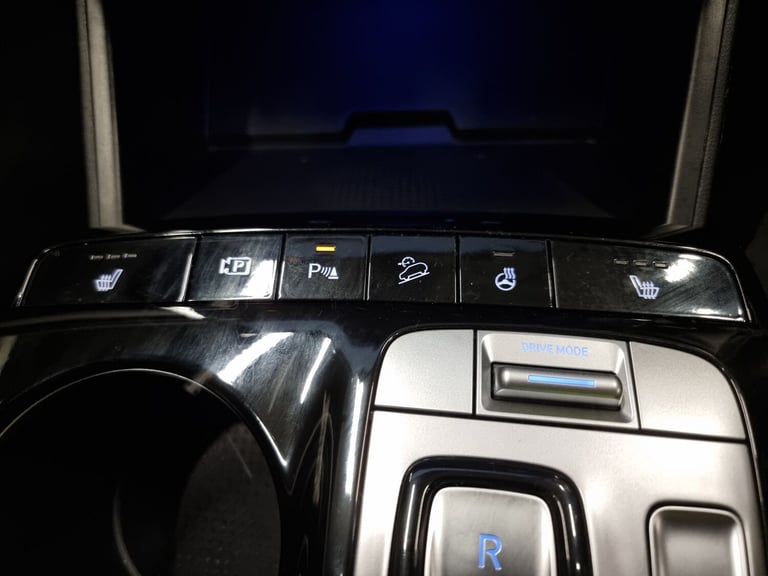 2022 Hyundai TUCSON 1.6 TGDi Hybrid 230 Premium 5dr 2WD Auto ESTATE PETROL/ELECTRIC Automatic