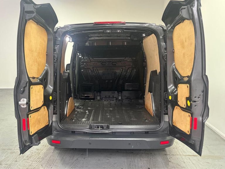 2018 Ford Transit Connect 1.5 TDCi 200 Limited L1 H1 5dr PANEL VAN Diesel Manual