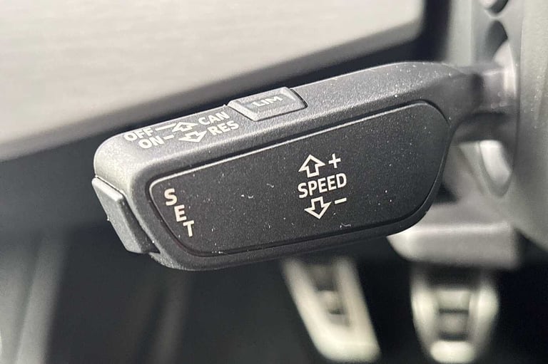 2019 Audi A4 35 TFSI S Line 4dr Saloon Petrol Manual