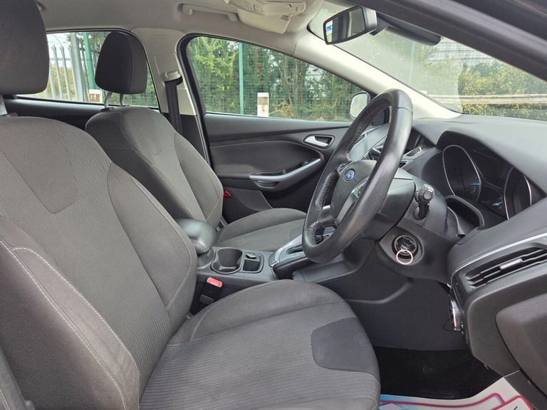 2013 Ford Focus 1.6 Titanium Powershift Euro 5 5dr Hatchback Petrol Automatic