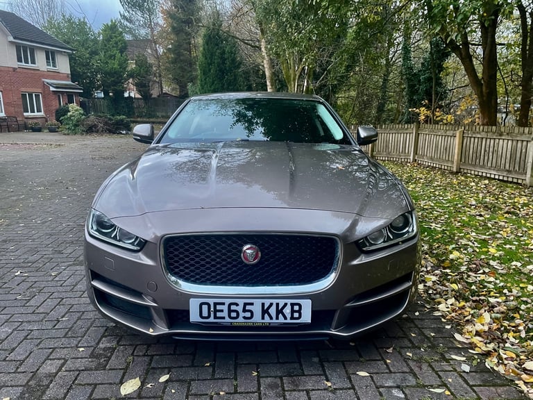 Jaguar xe 2016 Automatic full MOT 