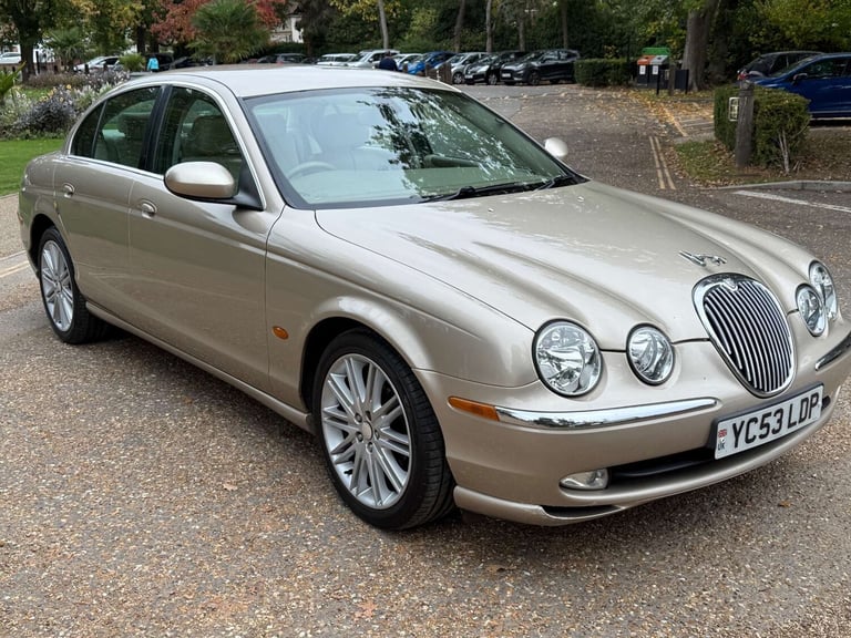 image for 2003 Jaguar S-Type 2.5 S-Type V6 SE Auto 4dr Saloon Petrol Automatic