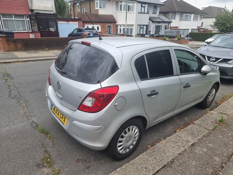Vauxhall, CORSA, Hatchback, 2013, Manual, 1229 (cc),5 doors - Image 4