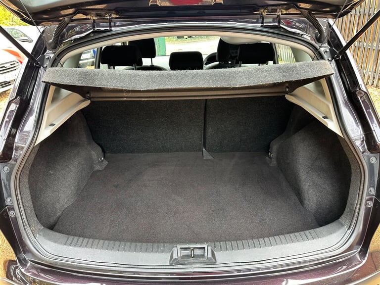 2012 Nissan Qashqai 1.5 dCi Acenta 2WD Euro 5 5dr HATCHBACK Diesel Manual