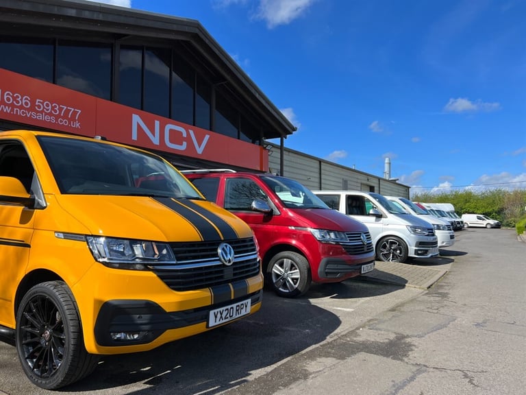 2018 Volkswagen Transporter TDI T30 BlueMotion Tech Highline Kombi DSG 150 VW T6 CREW VAN Combi V...