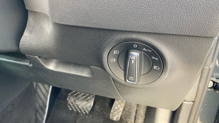 2019 Skoda Karoq 1.5 TSI SE L 5dr DSG Petrol Estate Estate Petrol Automatic