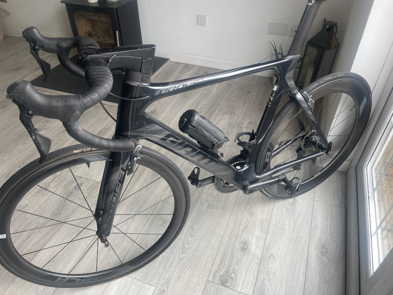 Giant propel in Wales Bikes Bicycles Cycles for Sale Gumtree