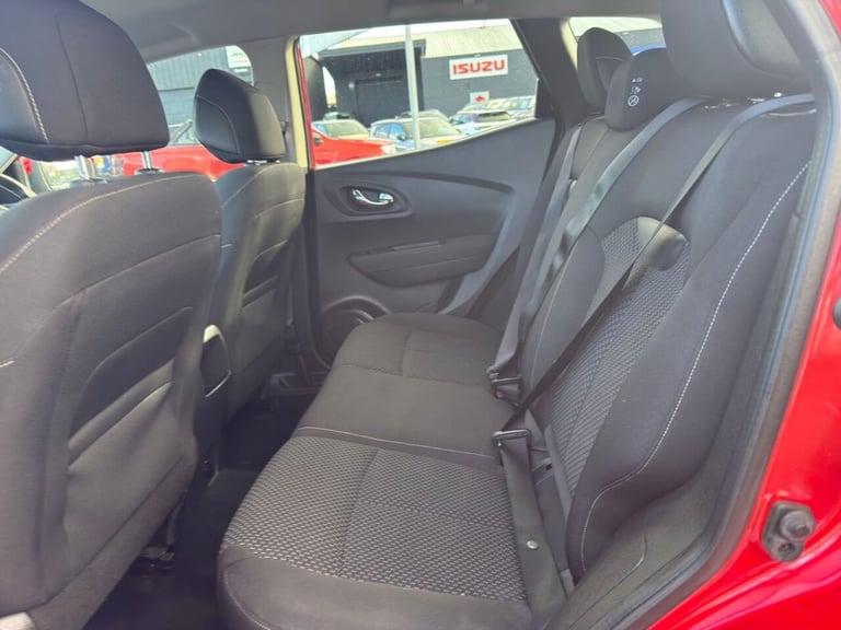 2018 Renault Kadjar 1.3 TCe Dynamique Nav SUV 5dr Petrol Manual Euro 6 (s/s) (140 ps) HATCHBACK P...