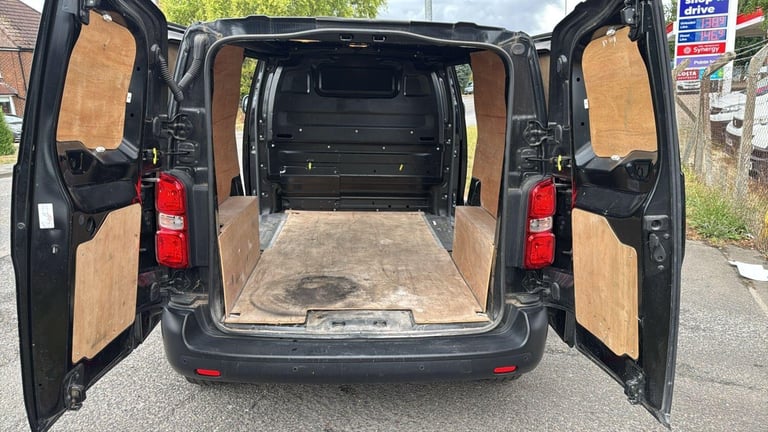 2023 Peugeot Expert 1.5 Bluehdi 1000 Professional Premium + Standard Panel Van Panel Van Diesel M...