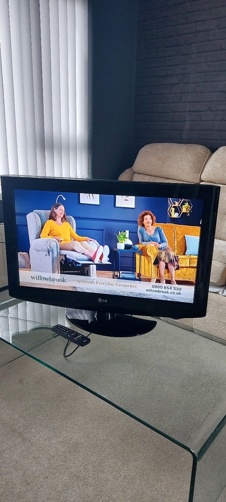 32 inch LG Freeview Tv