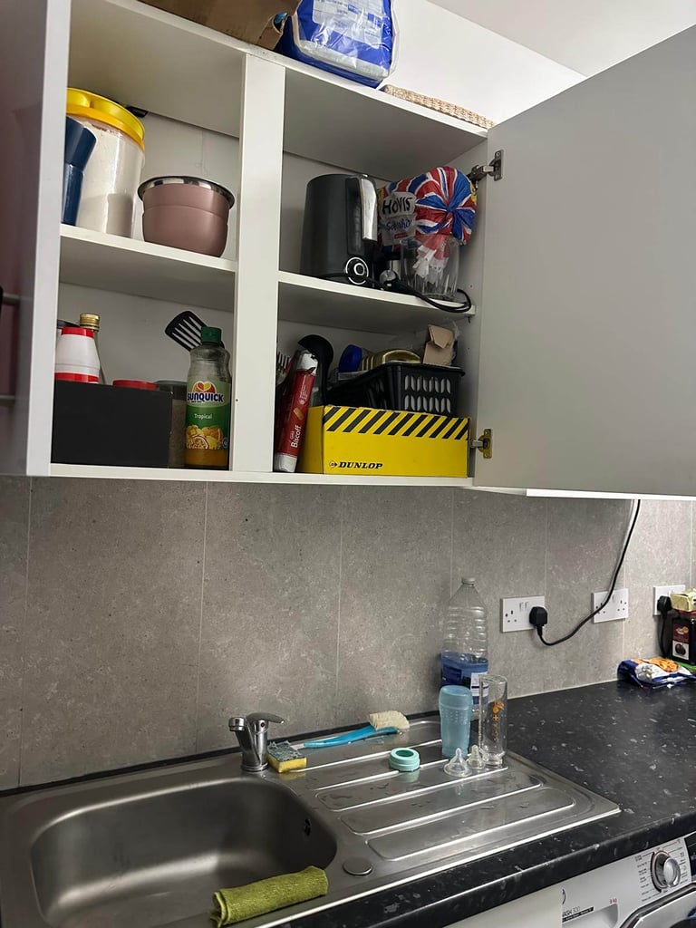 Studio Flat in Pinner Road Harrow HA1 4EX 