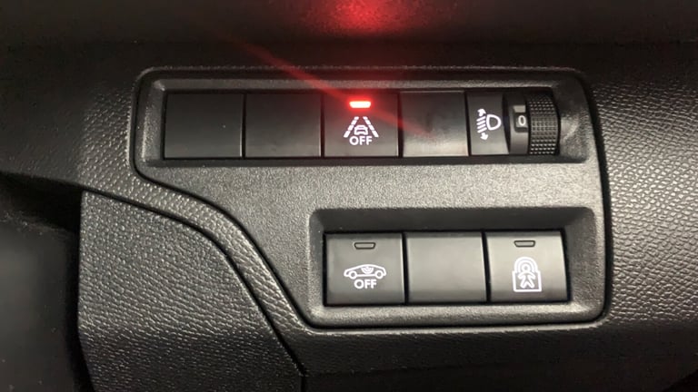 2022 Peugeot 3008 1.2 PureTech Allure SUV 5dr Petrol Manual Euro 6 (s/s) (130 ps) SUV Petrol Manual