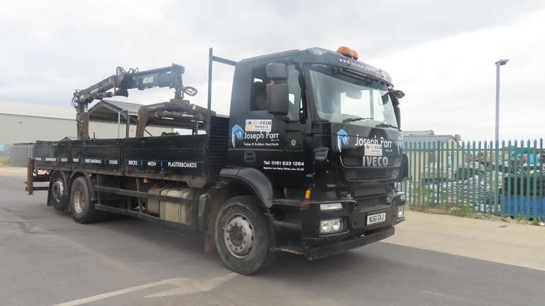2011 Iveco Stralis 26.310 6x2 fitted with atlas 105.2 brick grab euro5