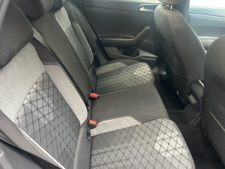 2023 Volkswagen Taigo 1.0 TSI R-Line SUV 5dr Petrol Manual Euro 6 (s/s) (110 ps) HATCHBACK Petrol...