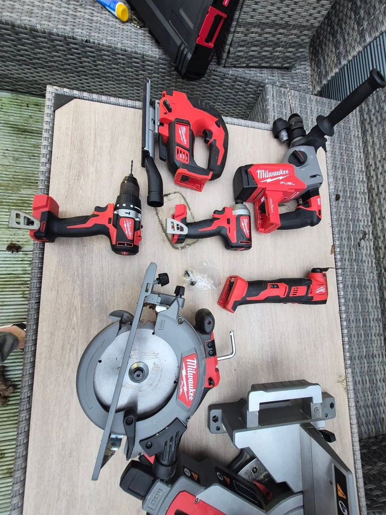 Milwaukee FUEL tool set worth 2k 