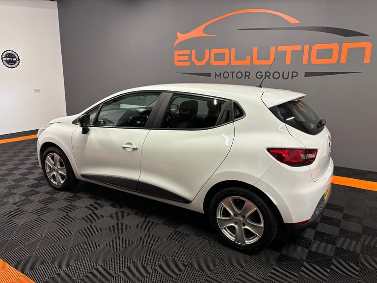 2016 Renault Clio 1.2 16V Play 5dr HATCHBACK Petrol Manual