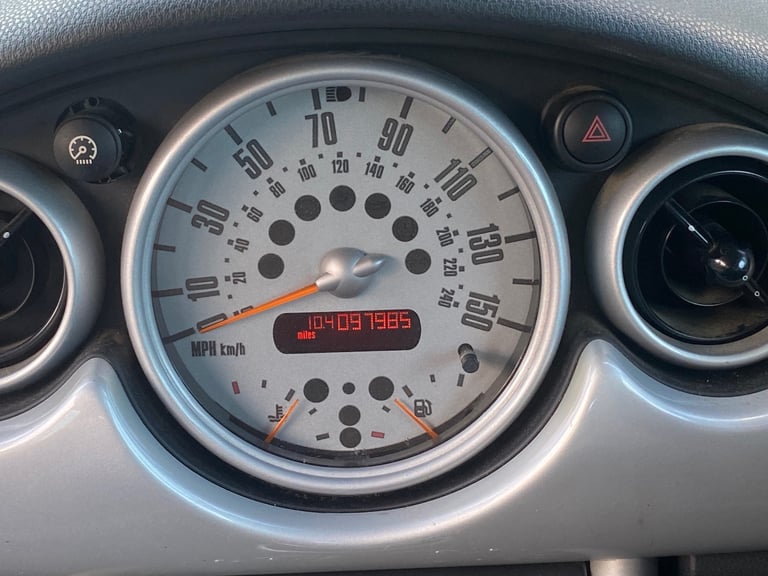 2003 MINI Hatch 16 Cooper 3dr HATCHBACK Petrol Manual