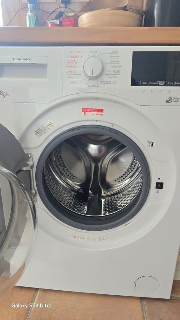 Blomberg Washer Dryer (Ruislip)