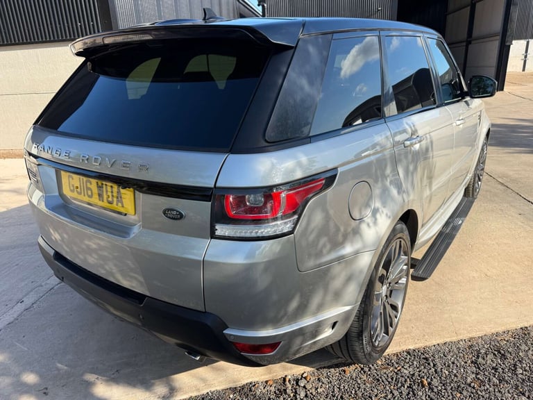 2016 Land Rover Range Rover Sport 3.0 SDV6 [306] Autobiography Dynamic 5dr Auto ESTATE DIESEL Aut...