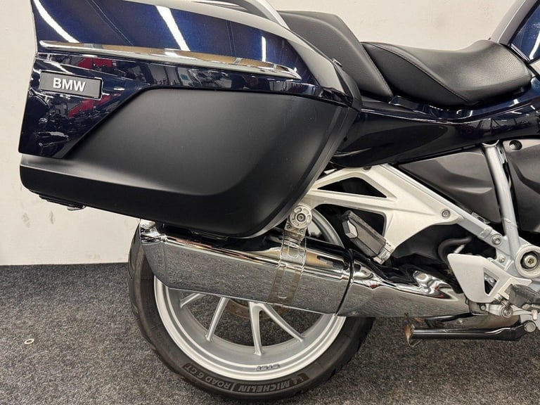 BMW R1200RT LE ** 12 MONTH MOT - PANNIERS - HEATED SEAT ** 