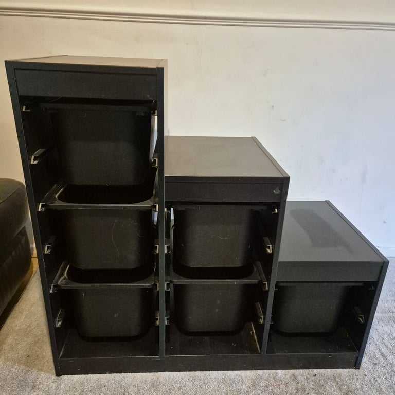 6 bucket storage unit 