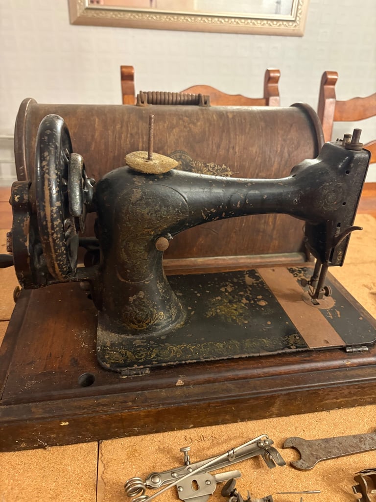 Singer sewing machine