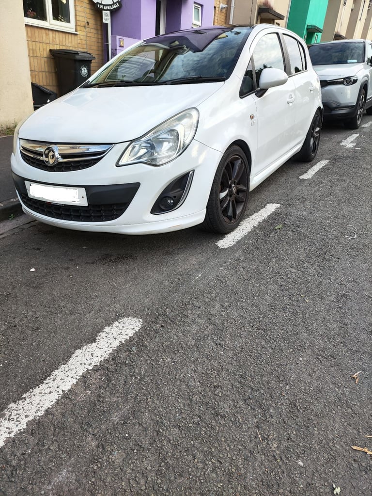 (NEW MOT) VAUXHALL Corsa Limited Edition SXI (5 door Rare)