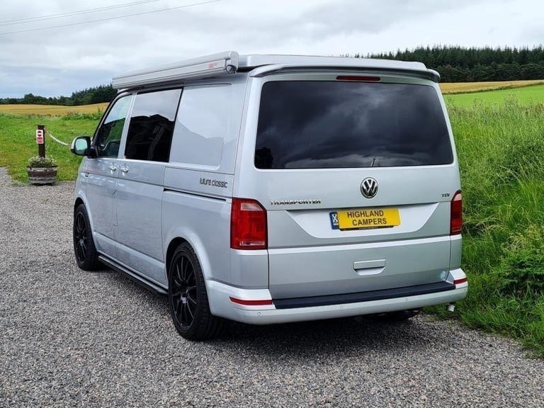 Volkswagen VW Transporter Uberbus Campervan