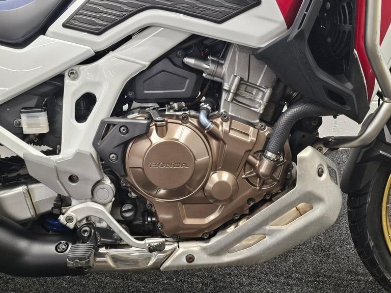 Honda CRF1100 Africa Twin ** 1 Owner - Full Luggage - Warranty **