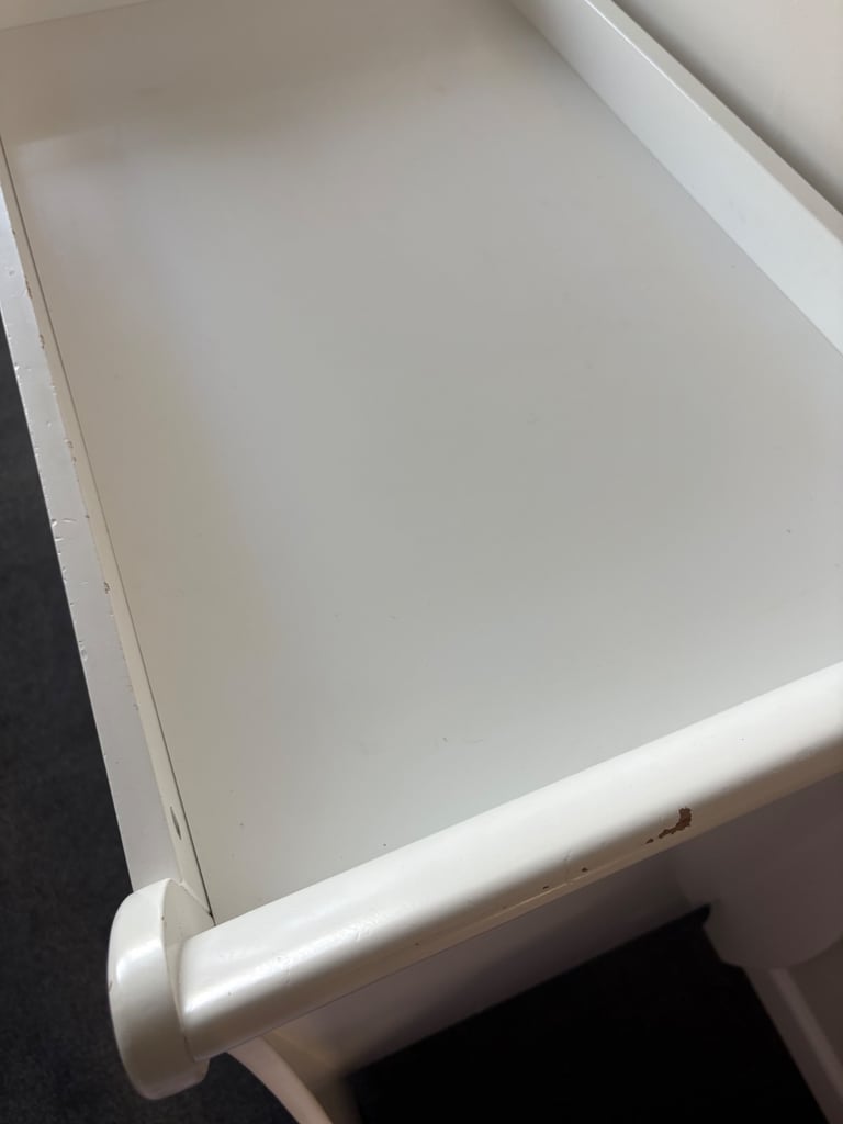 Tutti chest of drawers 