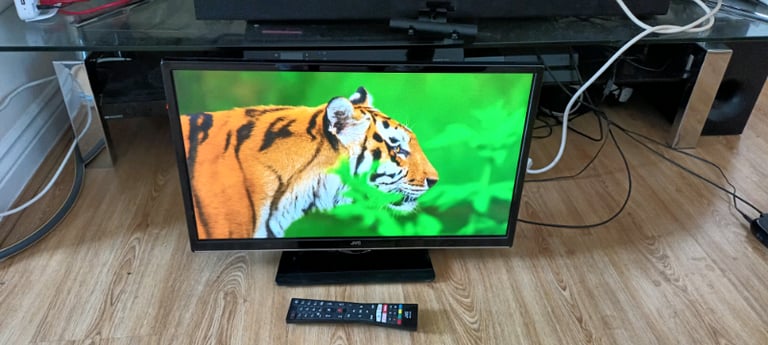 24 inch JVC Smart LED TV