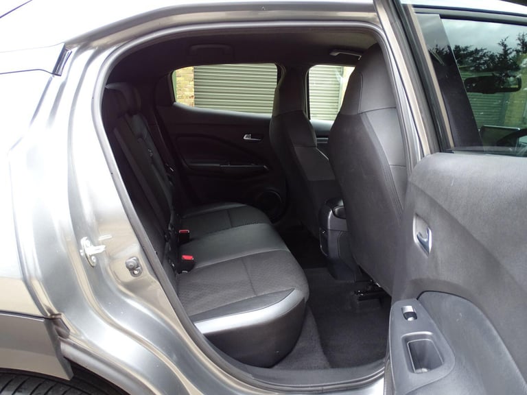 2023 Nissan Juke 1.0 DIG-T N-Connecta Euro 6 (s/s) 5dr HATCHBACK Petrol Manual