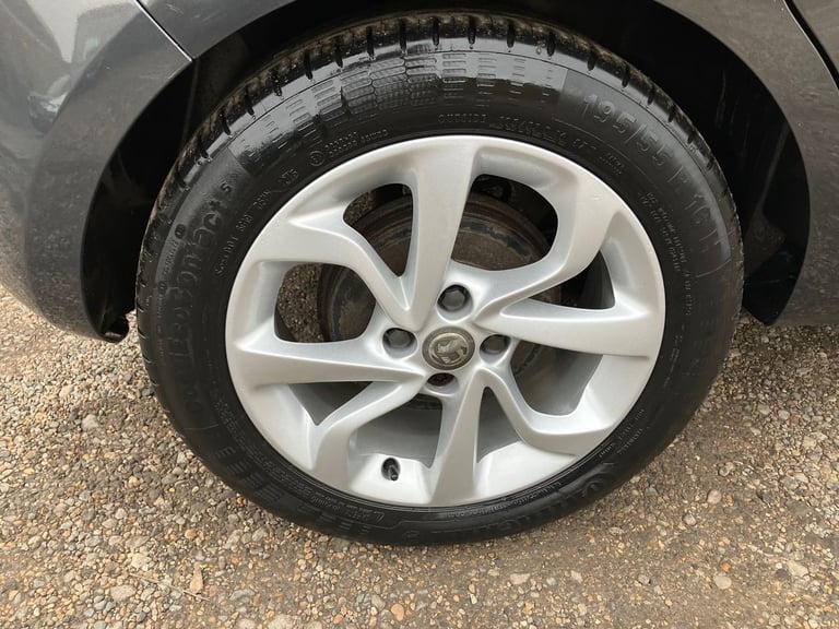 2015 Vauxhall Corsa 1.2 Excite 5dr [AC] Hatchback PETROL Manual