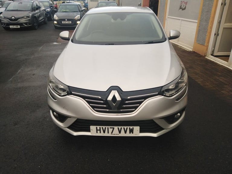 2017 Renault Megane 1.6 dCi Signature Nav 5dr HATCHBACK DIESEL Manual