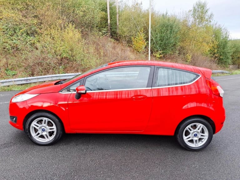 2013 Ford Fiesta 1.6 Zetec 3dr Powershift HATCHBACK PETROL Automatic