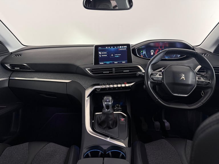 2018 Peugeot 3008 1.2 PureTech Allure Euro 6 (s/s) 5dr HATCHBACK Petrol Manual