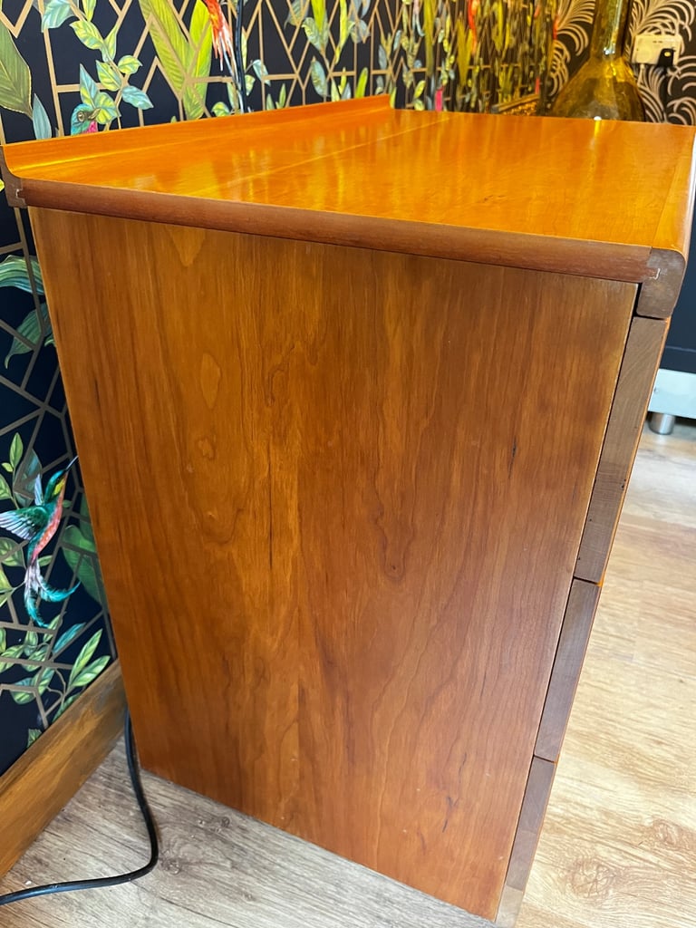 Vintage Mid-Century Chest of Drawers in light Teak