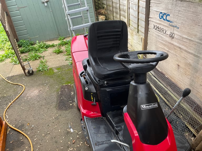 Mountfield 827M